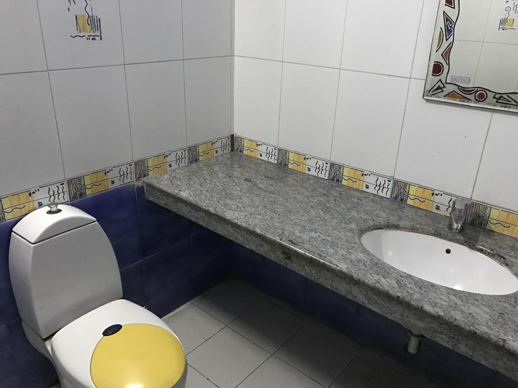 Hotel D R International Ambāla Екстериор снимка